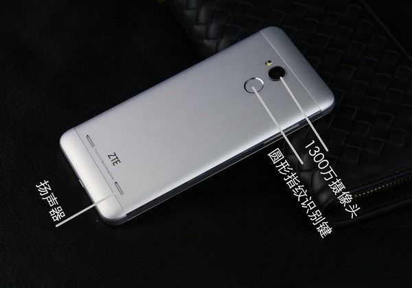 360手機F4和中興Blade A2哪個好看 外觀對比