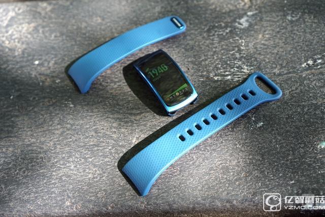 Gear Fit 2體驗(yàn) 目前三星最高水準(zhǔn)的運(yùn)動(dòng)手環(huán)