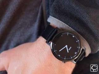 Moto360二代系統升級：增強心率功能