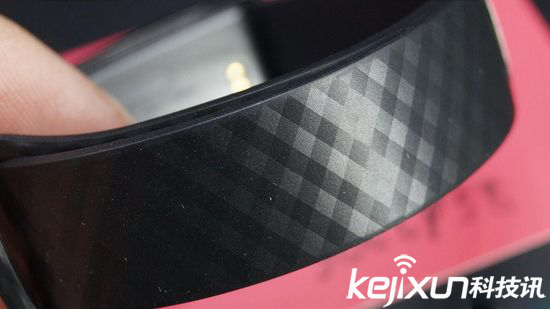 華為榮耀暢玩手環(huán)A1揭秘： 果然不是蓋的