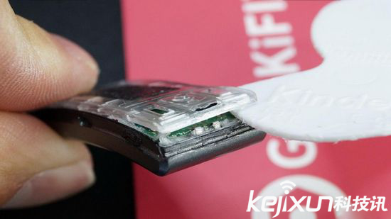 華為榮耀暢玩手環A1揭秘： 果然不是蓋的