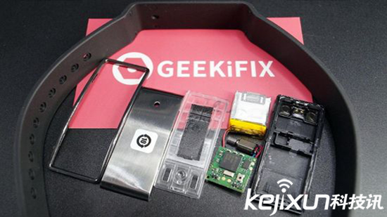 華為榮耀暢玩手環A1揭秘: 果然不是蓋的