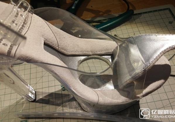 最性感爆乳中國女極客走紅:私照火辣閃瞎眼