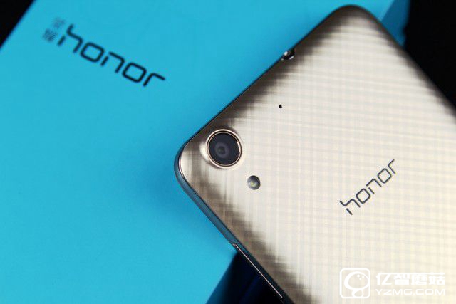 榮耀暢玩5A評測坑