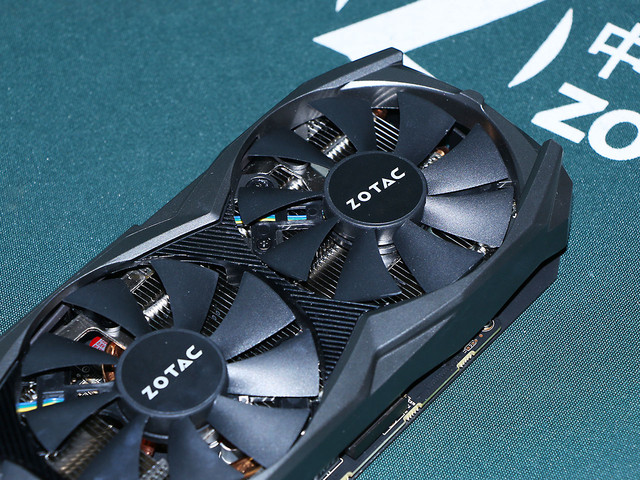 高U低顯還是高顯低U 兩種裝機方案對比