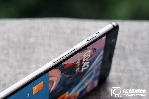 一加手機(jī)3和ZUK Z2 Pro哪個(gè)好 ZUK Z2 Pro與一加3區(qū)別對(duì)比