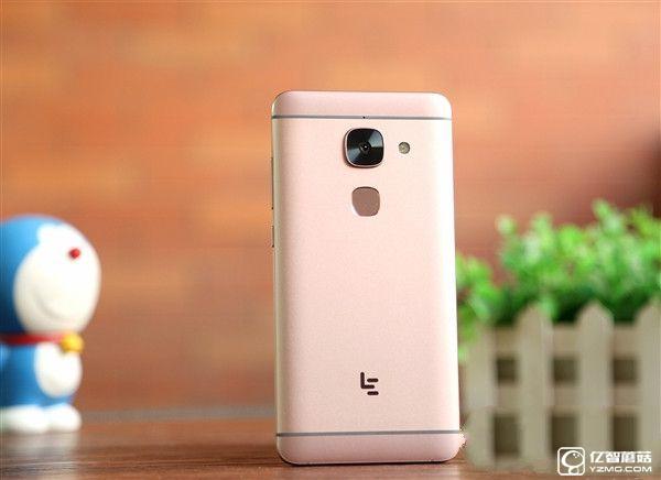 一加手機(jī)3和樂(lè)Max 2哪個(gè)好 樂(lè)Max 2和一加3對(duì)比評(píng)測(cè)