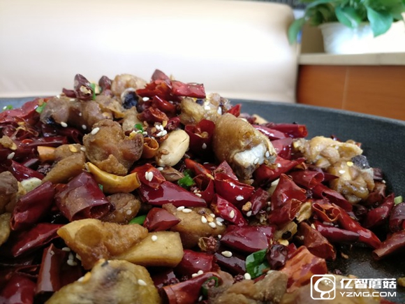 驍龍820/6GB RAM新旗艦 一加手機3評測