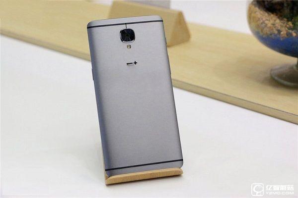 一加手機3和OPPO R9哪個好?一加3與OPPO R9區(qū)別對比