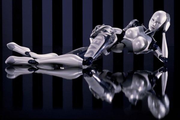 廣東省長希望李嘉誠牽線搭橋 引進AlphaGo團隊