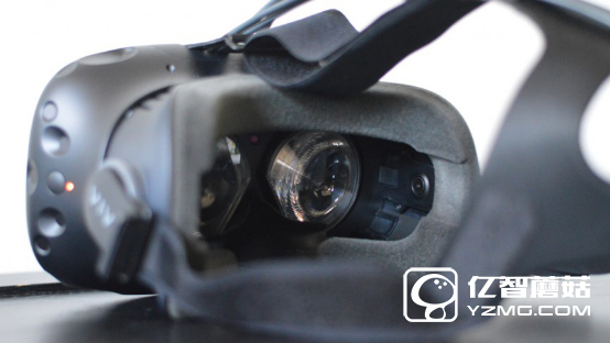 Oculus Rift對(duì)比HTC Vive 究竟應(yīng)該買哪個(gè)