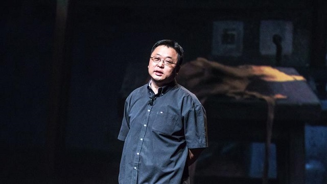 錘子科技最近有點狼狽：老羅被告 錘子賣身