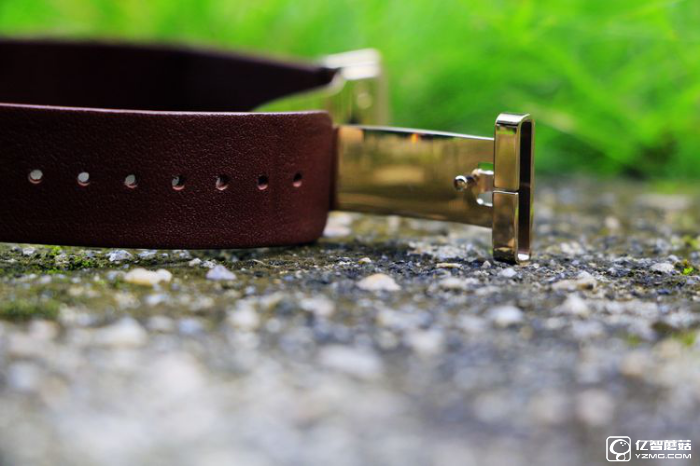 華為手環(huán)B3深度評(píng)測(cè) 甩小米手環(huán)2好多條街