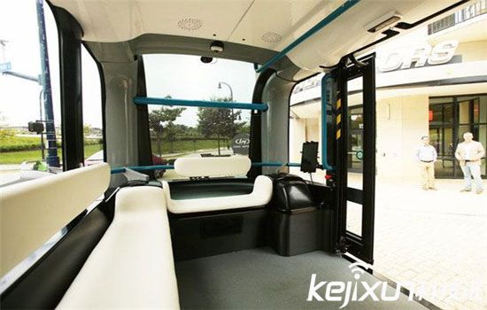 IBM無人駕駛公交車正式上路:它真的可以對話!