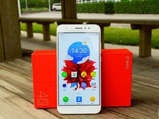  中興小鮮4和360手機N4S區別對比評測