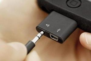 不送耳機 iPhone7只提供Lighting適配器