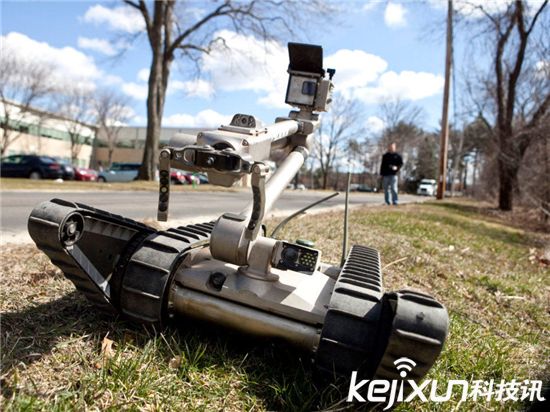 盤點:世界上那些智能機器人 超級警察