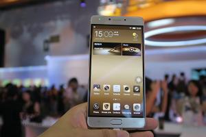 金立M6/M6 Plus正式發(fā)布 安全加密+超級續(xù)航