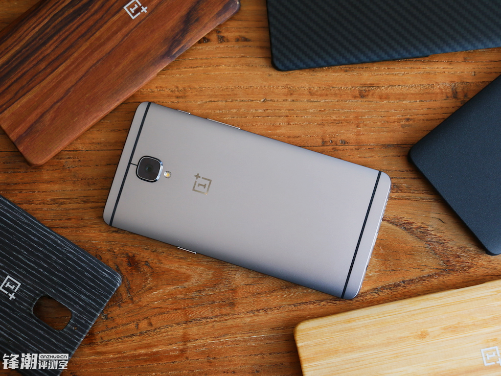 超大電量+極速快充的手機推薦 從此告別“自動關機”