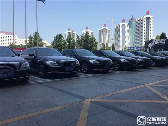 紅米Pro發(fā)布會要火:給網紅主播配奔馳專用車