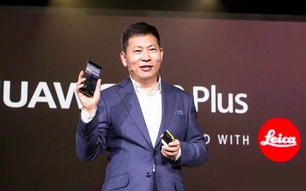 華為手機(jī)3年內(nèi)目標(biāo)30% 現(xiàn)最大對(duì)手為<a href=/tags/574-0.html target=_blank class=infotextkey>OPPO</a>/<a href=/tags/92-0.html target=_blank class=infotextkey>vivo</a>