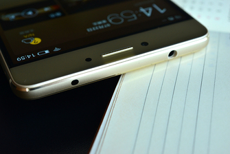 金立M6外觀細(xì)節(jié)