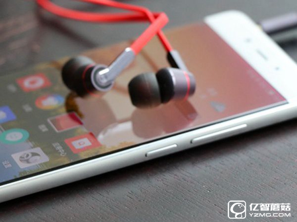 2000元左右有哪些手機?五款2000左右好質量手機