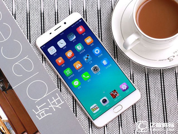 2000元左右有哪些手機?五款2000左右好質量手機