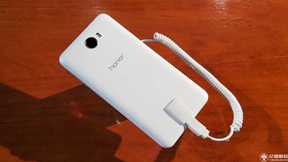 八月千元機哪款好？2016年8月值得買的千元手機推薦