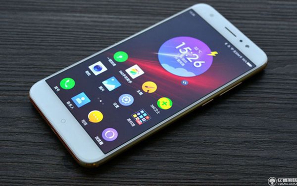 八月千元機哪款好？2016年8月值得買的千元手機推薦