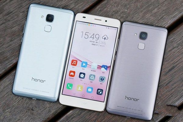 榮耀5和5C哪個好?榮耀5和榮耀5C的區別對比