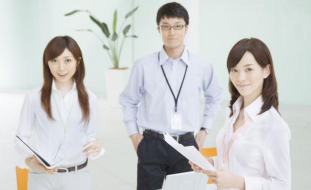 專(zhuān)訪魅族李楠：魅藍(lán)E定位高端 重新定義青年良品