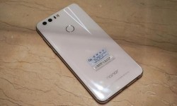 榮耀8和魅族魅藍E區別對比評測