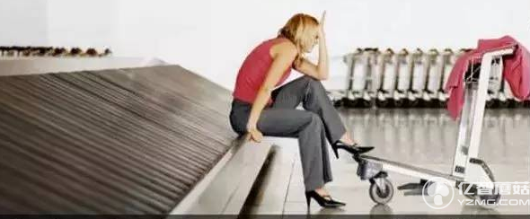 Cowarobot R1智能拉桿箱忠犬上身 走到哪里跟到哪里