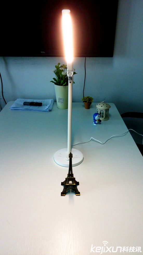 小米米家臺燈體驗評測:現代主義智能臺燈