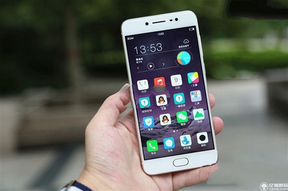 七夕送什么手機好?2016年七夕八款熱門時尚手機推薦