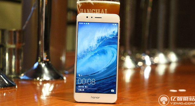 八月旗艦機哪款好 2016年8月值得買的旗艦手機推薦