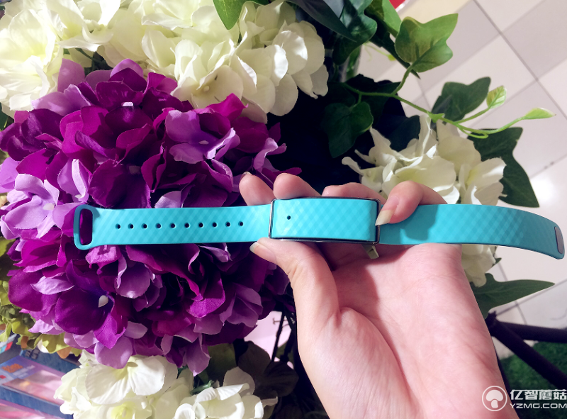 華為榮耀暢玩手環(huán)A1實(shí)物評測+高清圖賞 能夠紫外線監(jiān)測我會告訴你