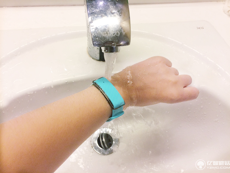 華為榮耀暢玩手環(huán)A1實(shí)物評測+高清圖賞 能夠紫外線監(jiān)測我會告訴你