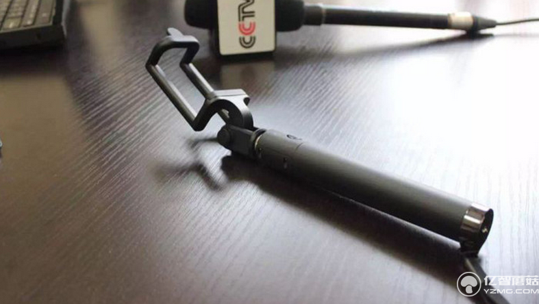 aika自拍桿L3：口袋里的自拍神器