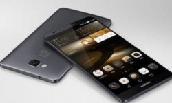 華為mate8與魅藍(lán)E區(qū)別對(duì)比評(píng)測(cè)