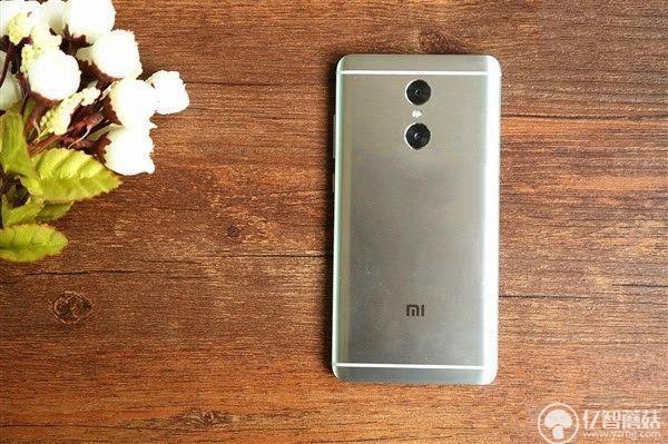 魅藍E領銜 2016六款高性價比千元旗艦手機推薦