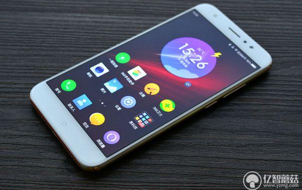 魅藍E領銜 2016六款高性價比千元旗艦手機推薦
