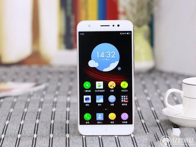 以為只有蘋果? 扒扒奧運(yùn)健兒都用啥手機(jī)