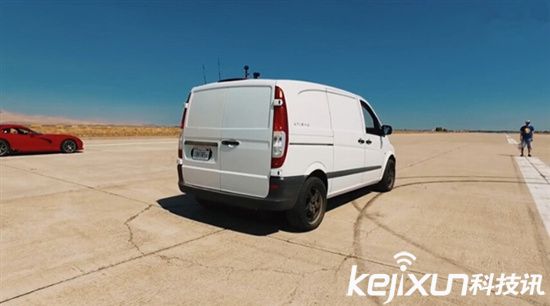 面包車超越奔馳寶馬？ ?絲逆襲