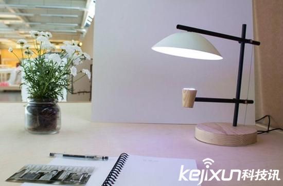智能改變生活:聰明有格調(diào)的智能臺(tái)燈