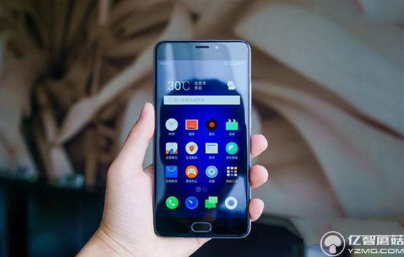 魅藍E 4G+手機推薦