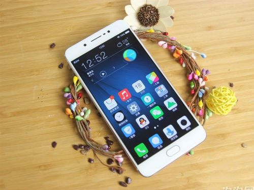 顏值控強(qiáng)迫癥首選 超窄邊框手機(jī)推薦