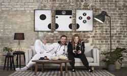 微軟限量版智能連體衛(wèi)衣來了！可直播體育比賽