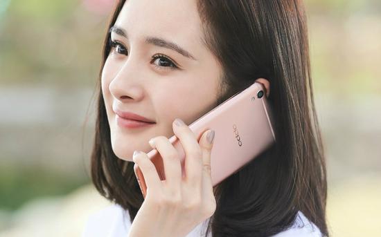 沒(méi)有永遠(yuǎn)的1999 手機(jī)價(jià)格戰(zhàn)過(guò)后拼什么?